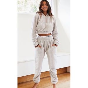 Lounge Apparel Sherpa Set | Small
